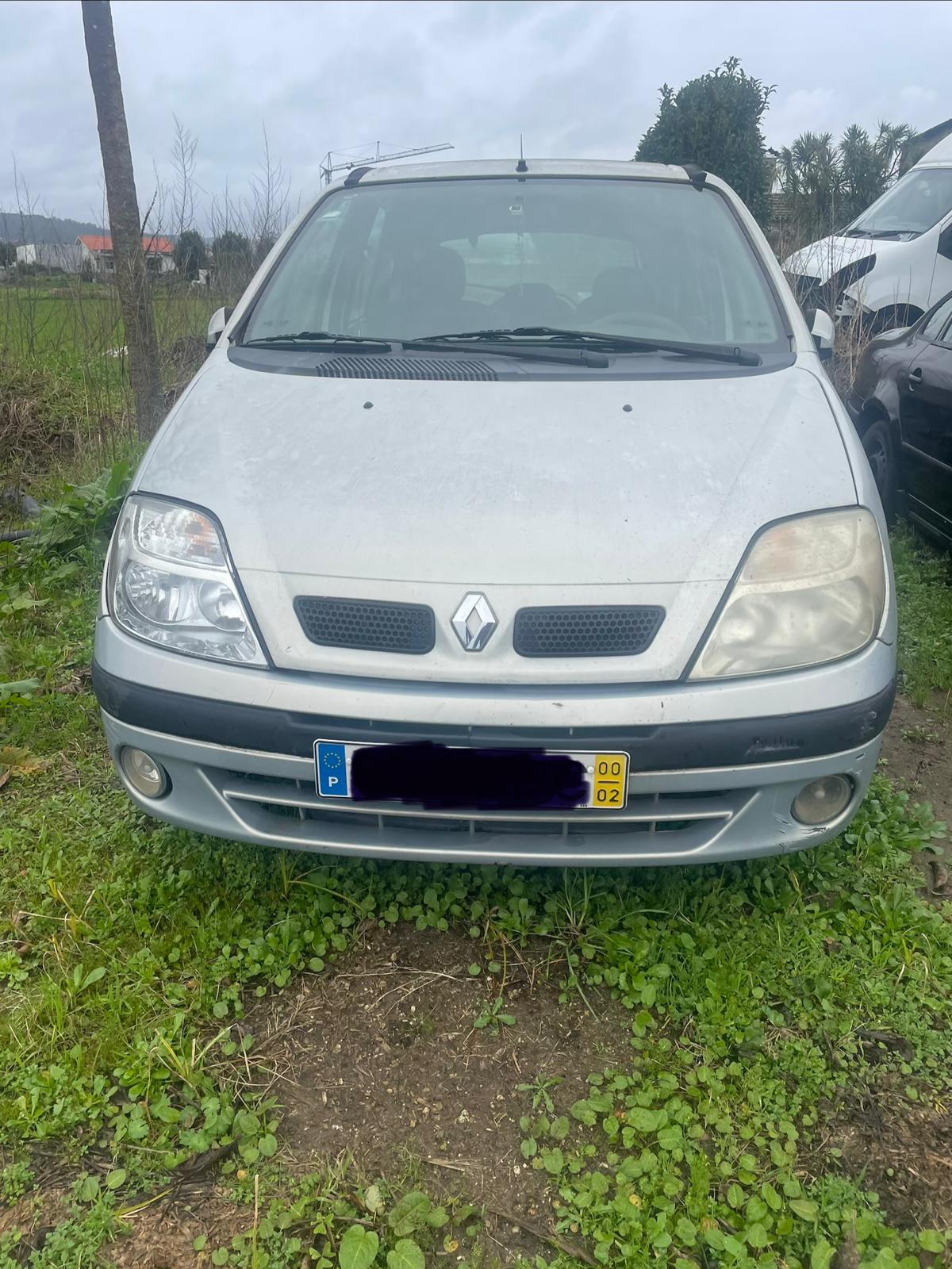 Renault Scenic I 1.4i – Peças