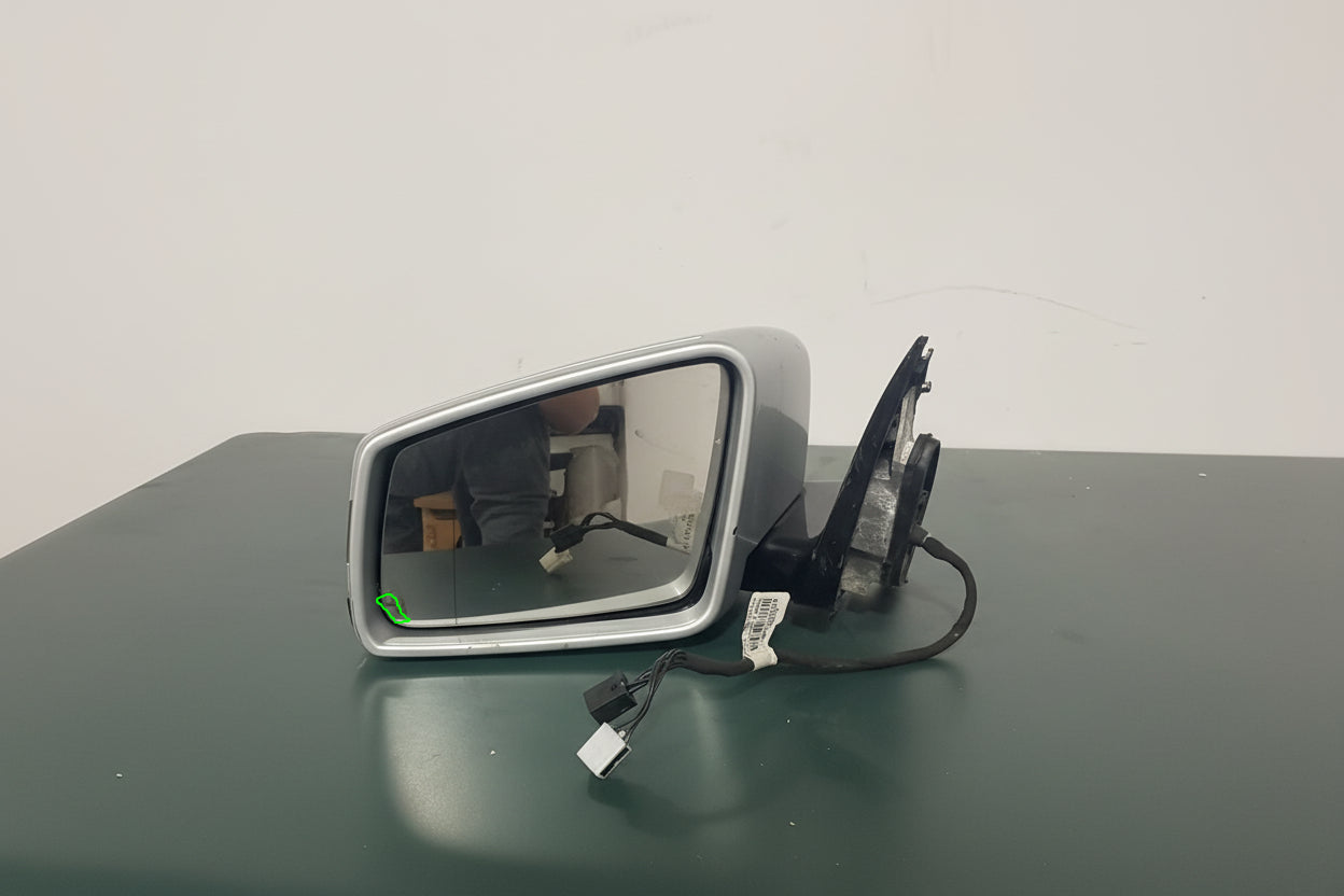 Espelho Retrovisor Esquerdo Elétrico e Rebatível – Mercedes-Benz Classe E W212 (2009/2016) A3159411