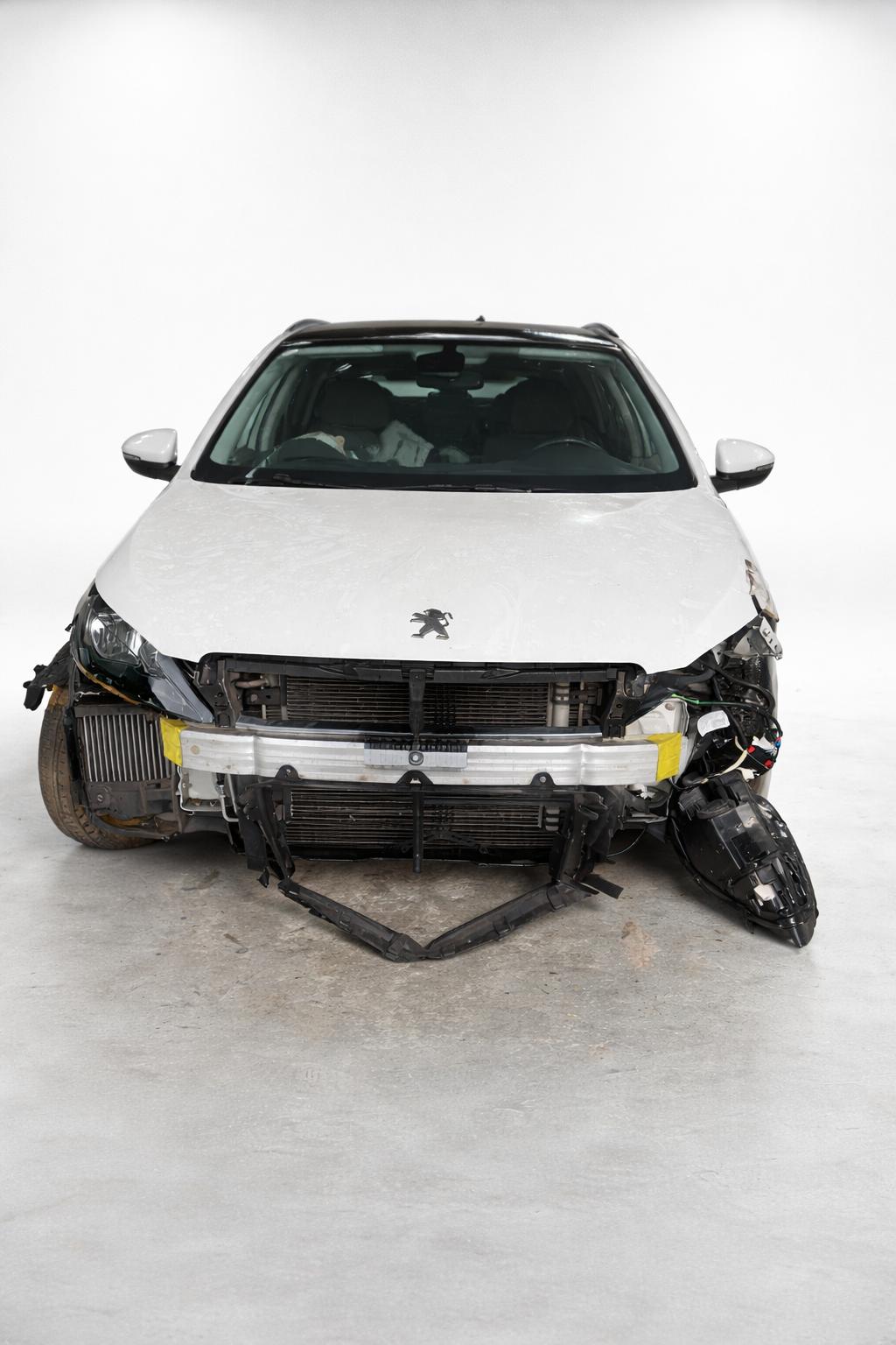 Peugeot 308 SW 1.6 BlueHDi 120 CV (BHZ) (2015) – Para Peças BHZ