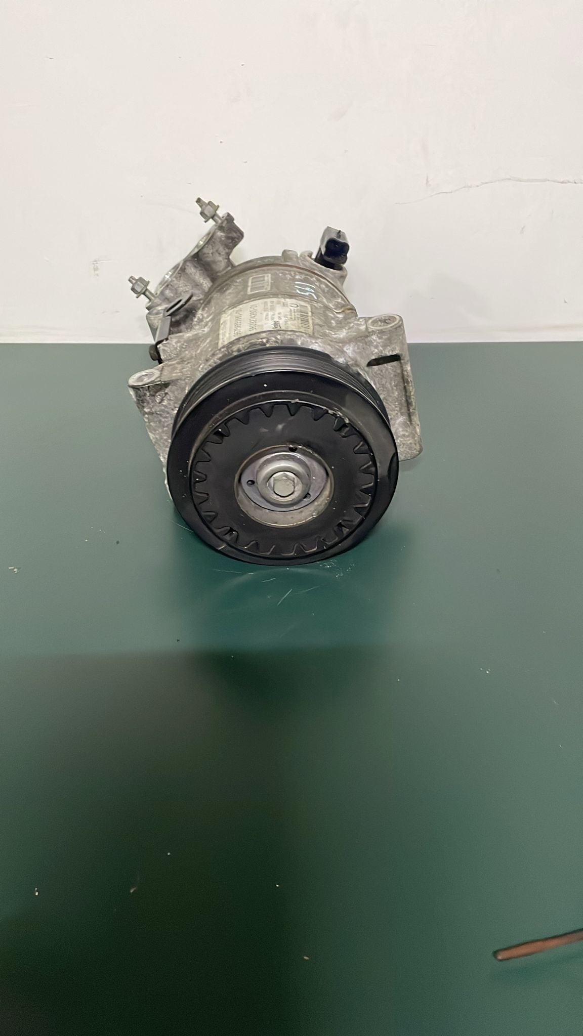 Compressor Ar Condicionado – Peugeot 308 II SW 2013»2017 – Valeo 9675655880-01 / 9809274280-01