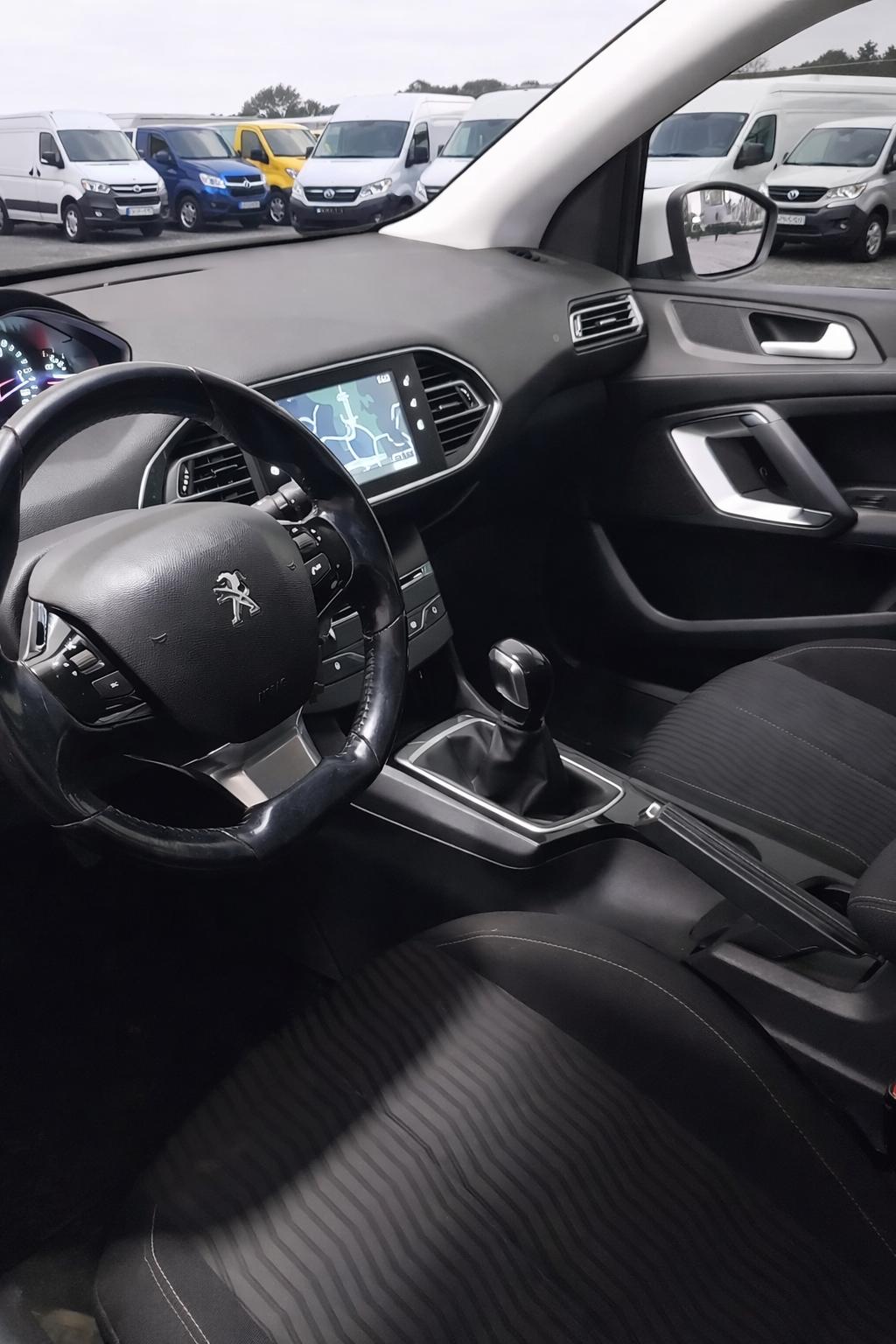 Peugeot 308 II 1.6 HDi 90CV 2013»2017 – Para Peças