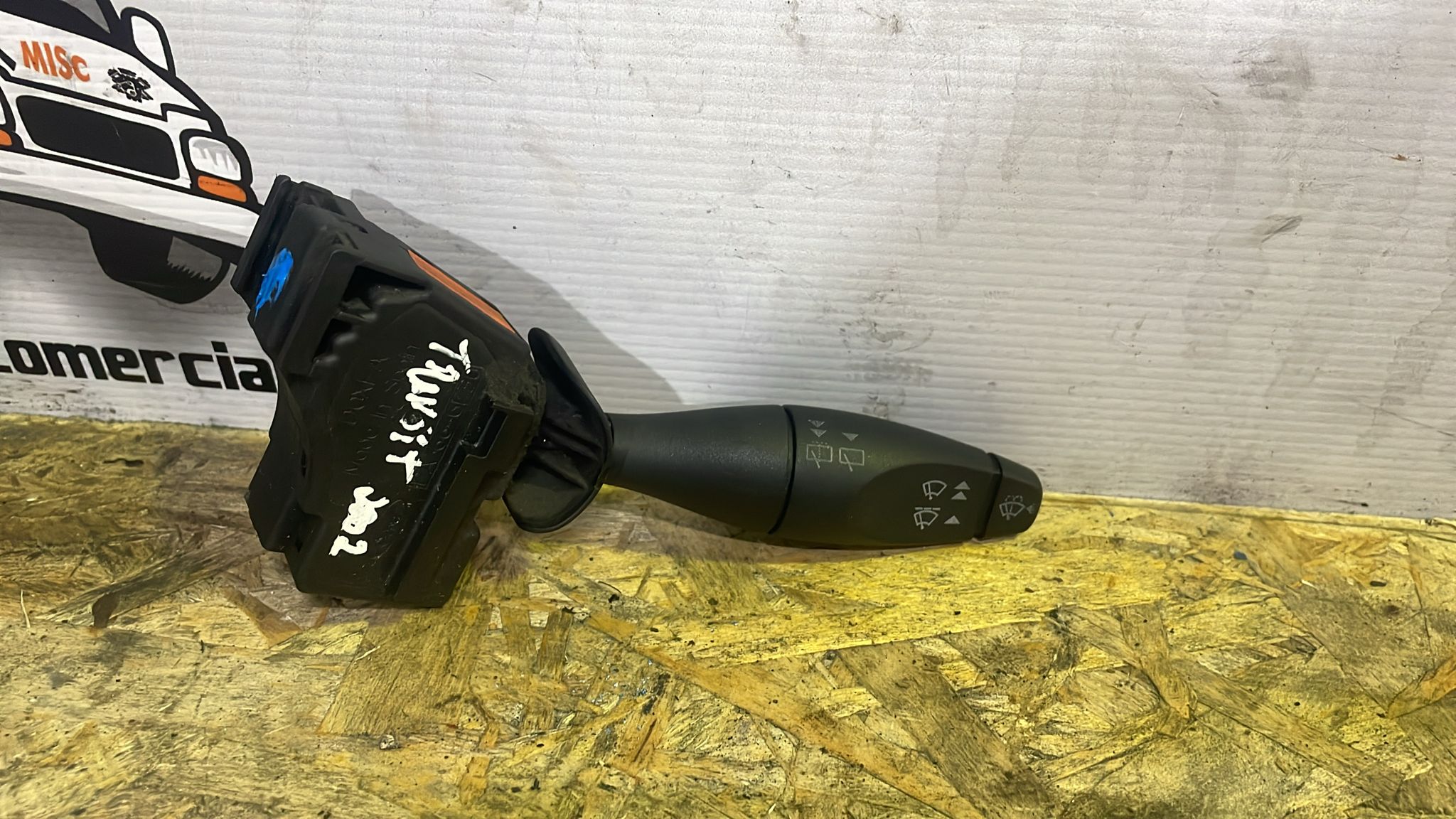 Manete Escovas – Ford Transit 2000»2006