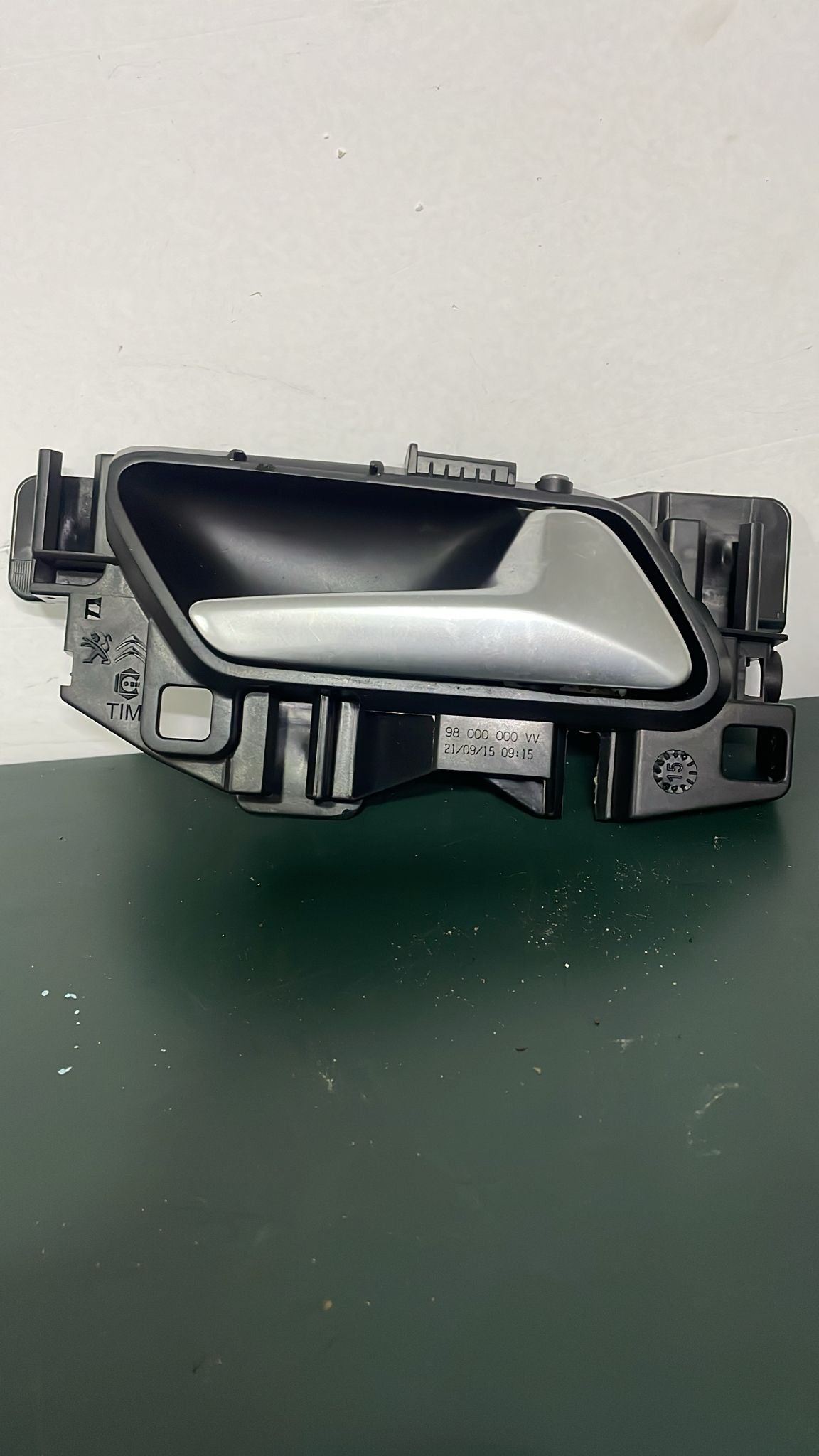 Puxador Porta Interior Direito – Peugeot 308 SW 2012»2019 – Ref. 98000000VV