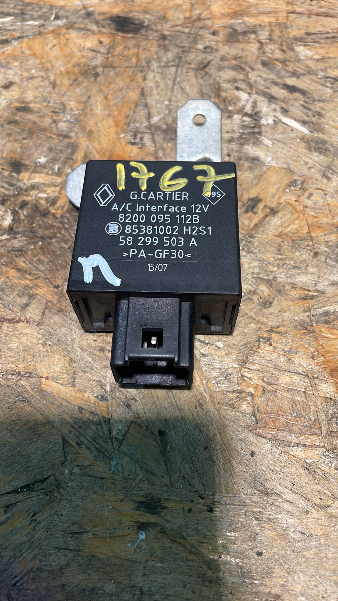 Relé / Módulo Eletrónico de Controlo do Ar Condicionado – Renault Kangoo I / Clio II / Dacia Logan – Ref. 8200095112B