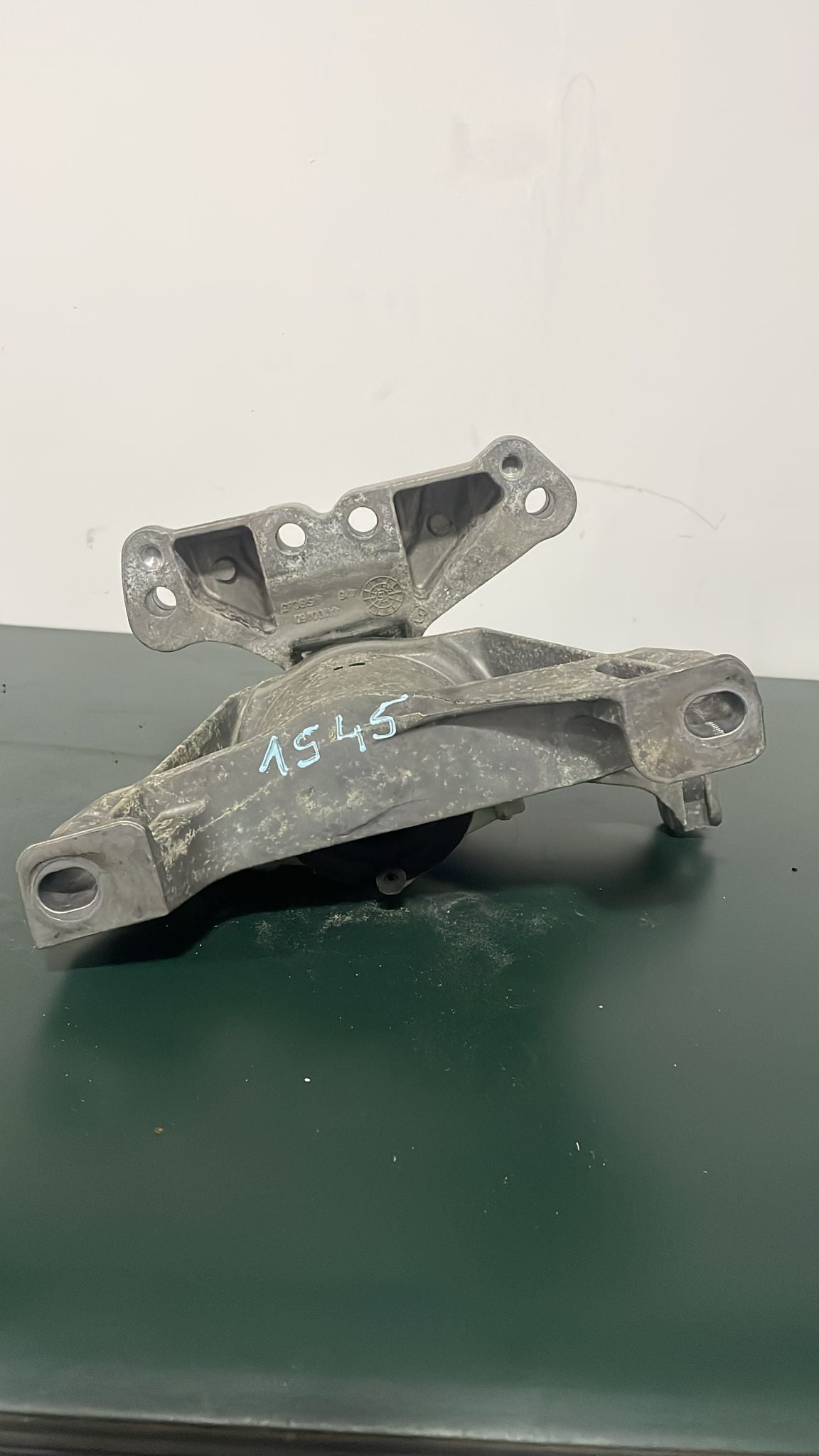 Apoio do Motor Lado Direito – Peugeot 308 II 1.6 BlueHDi 2013»2021 – Ref. 4A100160