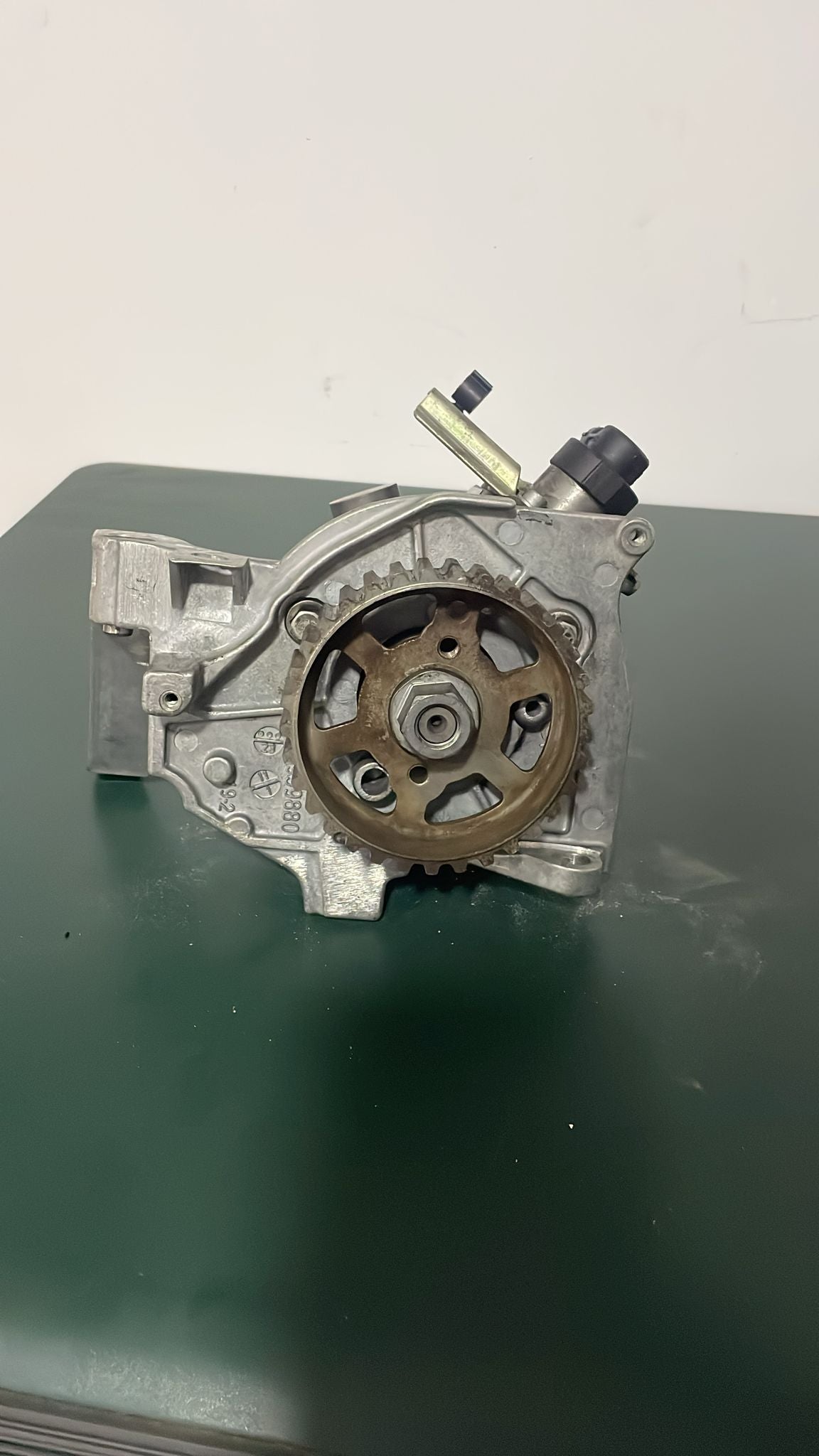 Bomba de alta pressão, referências 9654794380 / 0445010102, compatível com Citroën Berlingo, C4 e C3.