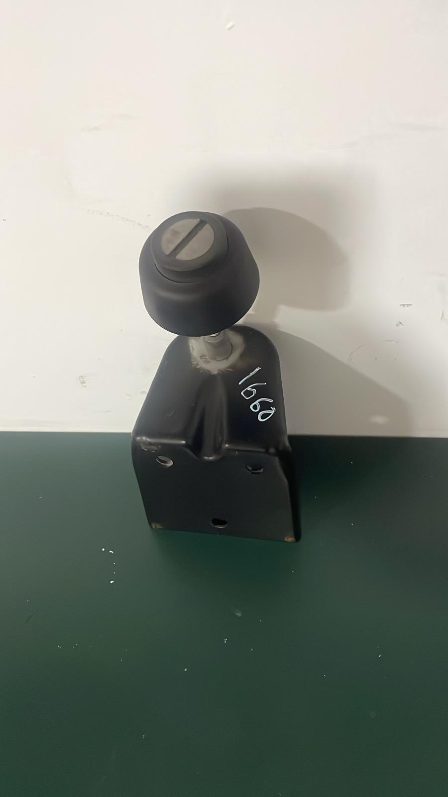 Batente Porta Traseira Exterior (Painel) – Mercedes Sprinter (B906) 2006»2018 – Ref. A9067400216