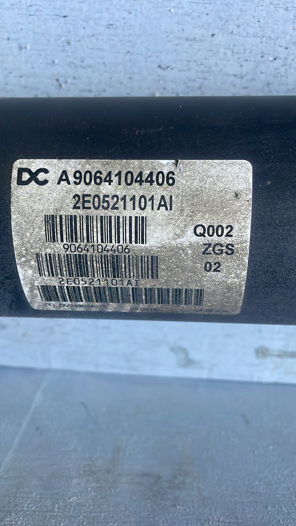 Transmissão Central (2 Partes) – Mercedes-Benz Sprinter 3-t Bus (B906) 2006»2013 – Ref. A9064104406